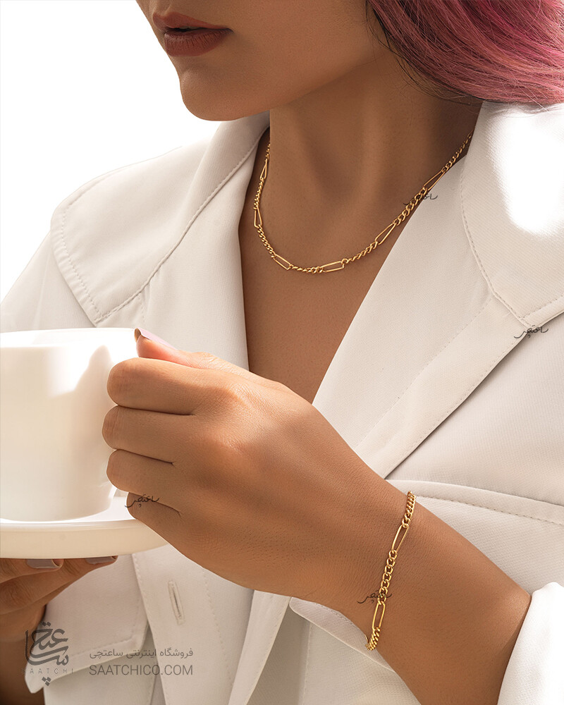 گردنبند و دستبند فیگارو